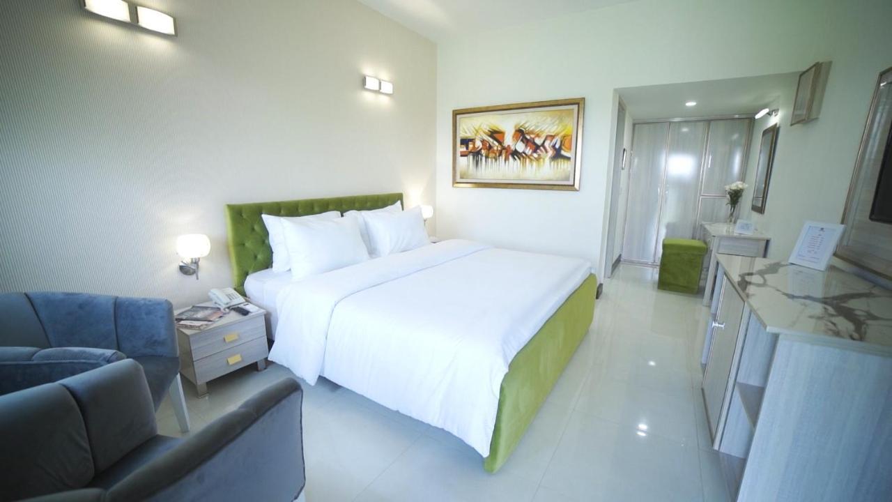 Airport Hotel Карачи Екстериор снимка