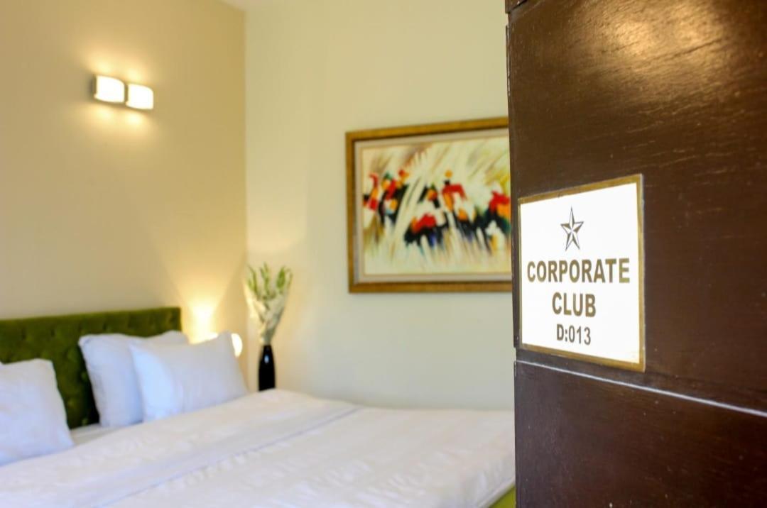 Airport Hotel Карачи Екстериор снимка