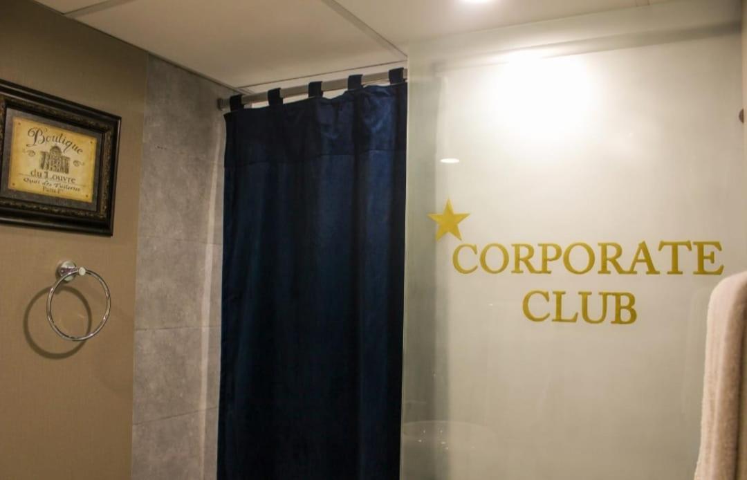 Airport Hotel Карачи Екстериор снимка