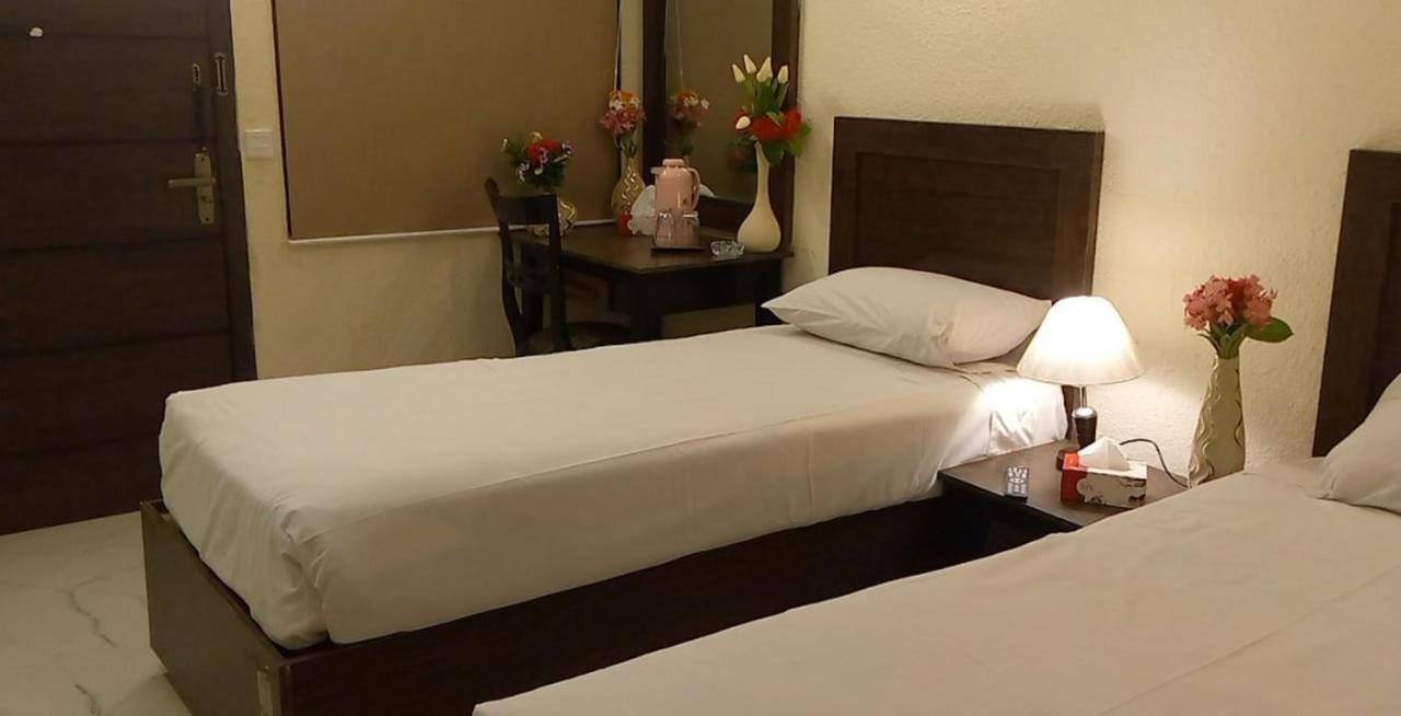 Airport Hotel Карачи Екстериор снимка