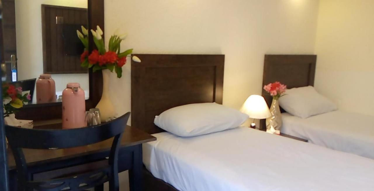 Airport Hotel Карачи Екстериор снимка